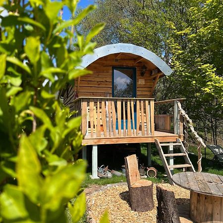 La Roulotte Tiny House Du Mond'Ideal Leval  Exterior foto